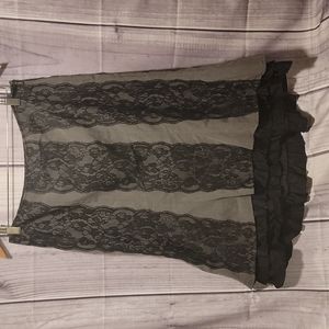 Lace panel skirt size 6
